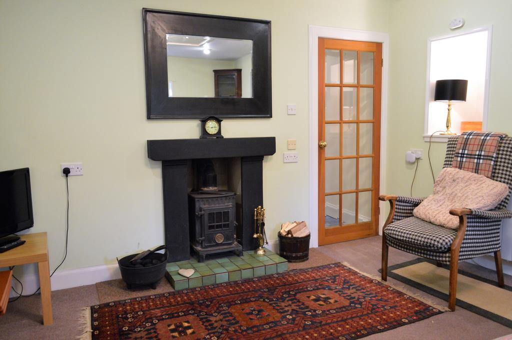 Trevenek Cottage Kilmartin Exterior photo